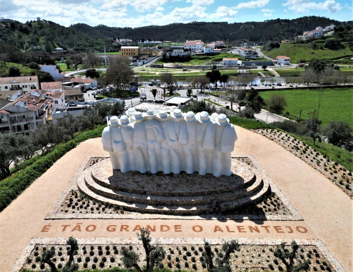 Penzion Monte Da Choca São Teotónio Exteriér fotografie